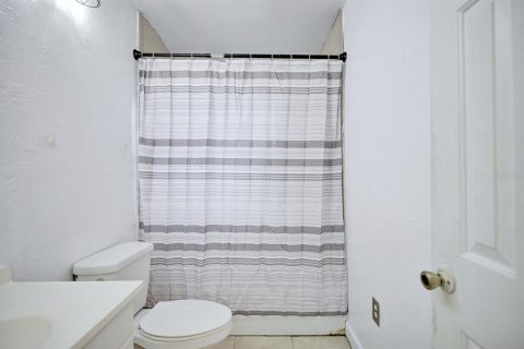 House in Avon Park, Florida 2 bedrooms, 69.68 sq.m. № 2199703 - photo 15