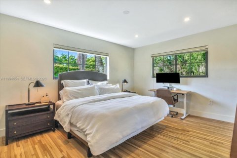 Villa ou maison à vendre à South Miami, Floride: 3 chambres, 248.51 m2 № 2068782 - photo 20