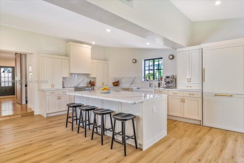 Villa ou maison à vendre à South Miami, Floride: 3 chambres, 248.51 m2 № 2068782 - photo 8