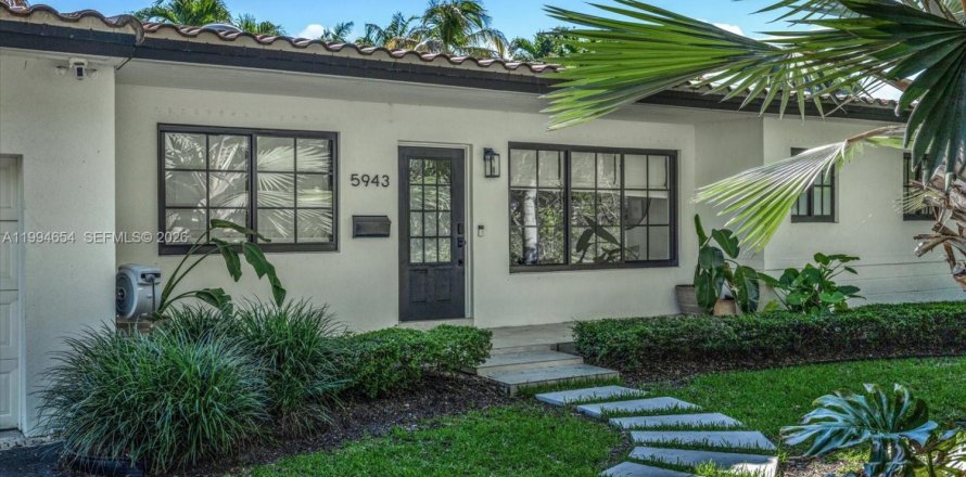 Villa ou maison à South Miami, Floride 3 chambres, 248.51 m2 № 2068782