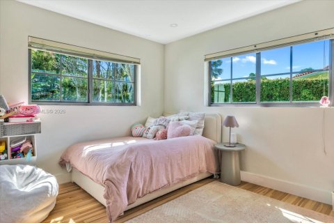 Villa ou maison à vendre à South Miami, Floride: 3 chambres, 248.51 m2 № 2068782 - photo 19