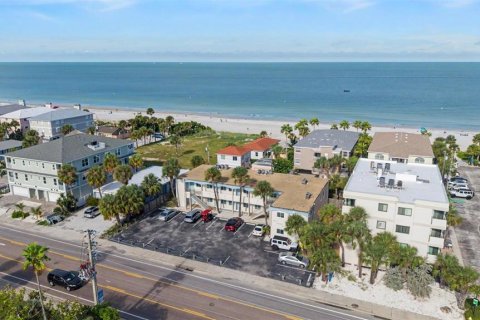 Copropriété à vendre à Indian Rocks Beach, Floride: 1 chambre, 42.27 m2 № 2339782 - photo 26