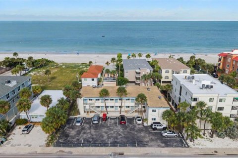 Condo à Indian Rocks Beach, Floride, 1 chambre  № 2339782
