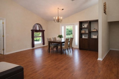 House in Port St. Lucie, Florida 4 bedrooms, 219.53 sq.m. № 2187431 - photo 9