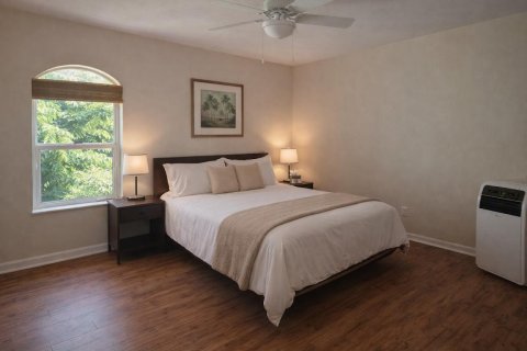 House in Port St. Lucie, Florida 4 bedrooms, 219.53 sq.m. № 2187431 - photo 20