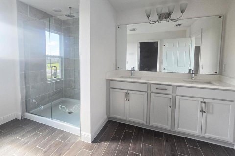 House in Clermont, Florida 5 bedrooms, 255.95 sq.m. № 1829944 - photo 7