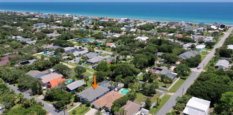 House in Flagler Beach, Florida 3 bedrooms, 201.6 sq.m. № 1847883