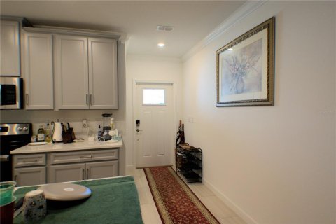 House in Land O' Lakes, Florida 2 bedrooms, 162.3 sq.m. № 1555364 - photo 4