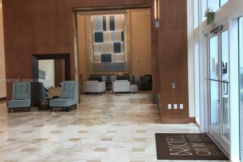 Снять в аренду кондоминиум в Майами, Флорида 2 спальни, 97.64м2, № 1995583 - фото 21