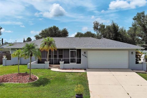Villa ou maison à Englewood, Floride 2 chambres, 117.61 m2 № 2329440