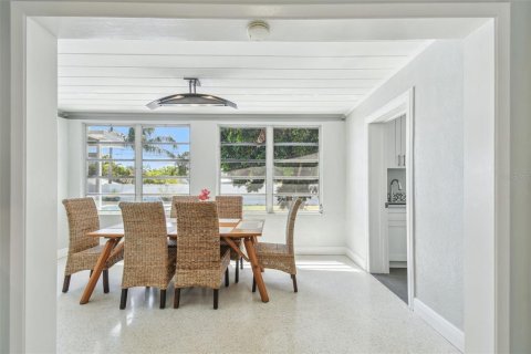 Casa en venta en Dunedin, Florida, 4 dormitorios, 173.91 m2 № 1615739 - foto 14