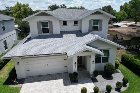 House in Orlando, Florida 3 bedrooms, 176.89 sq.m. № 2094862 - photo 2