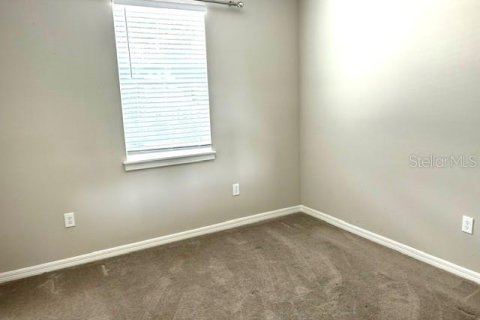 House in Orlando, Florida 3 bedrooms, 176.89 sq.m. № 2094862 - photo 20