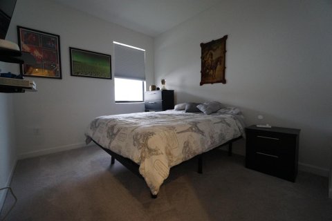 Villa ou maison à louer à Miami, Floride: 4 chambres, 169.08 m2 № 2146577 - photo 27