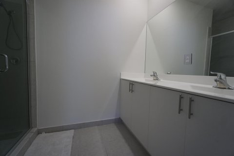Villa ou maison à louer à Miami, Floride: 4 chambres, 169.08 m2 № 2146577 - photo 25