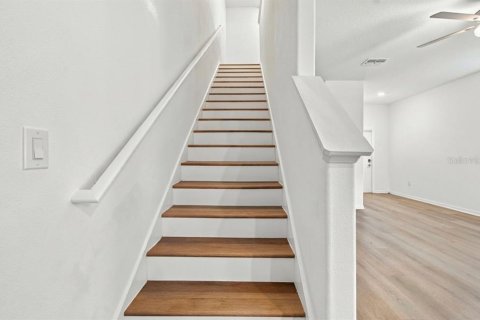 Touwnhouse à louer à San Antonio, Floride: 2 chambres, 143.16 m2 № 2398789 - photo 21
