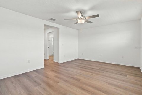 Touwnhouse à louer à San Antonio, Floride: 2 chambres, 143.16 m2 № 2398789 - photo 30