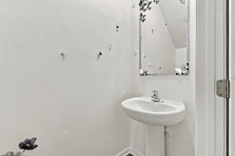 Touwnhouse à louer à San Antonio, Floride: 2 chambres, 143.16 m2 № 2398789 - photo 19