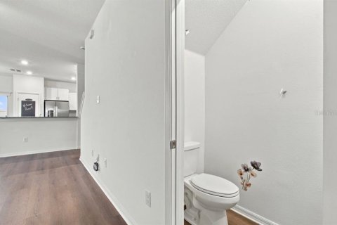 Touwnhouse à louer à San Antonio, Floride: 2 chambres, 143.16 m2 № 2398789 - photo 20