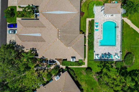 House in Sarasota, Florida 3 bedrooms, 160.16 sq.m. № 1792332 - photo 2