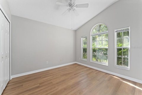House in Orlando, Florida 4 bedrooms, 170.2 sq.m. № 1838041 - photo 16