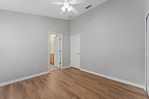 House in Orlando, Florida 4 bedrooms, 170.2 sq.m. № 1838041 - photo 14
