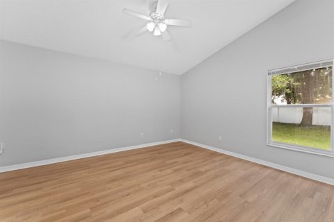 House in Orlando, Florida 4 bedrooms, 170.2 sq.m. № 1838041 - photo 8