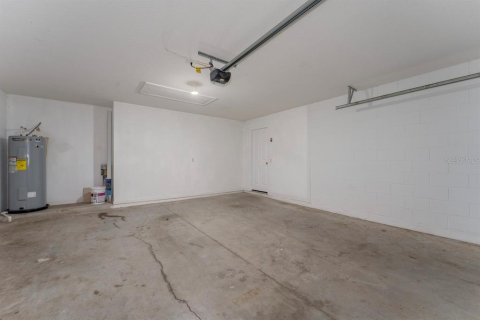 House in Orlando, Florida 4 bedrooms, 170.2 sq.m. № 1838041 - photo 24