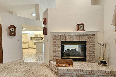 House in Spring Hill, Florida 3 bedrooms, 230.49 sq.m. № 1522832 - photo 8