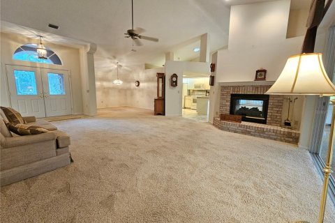 House in Spring Hill, Florida 3 bedrooms, 230.49 sq.m. № 1522832 - photo 7