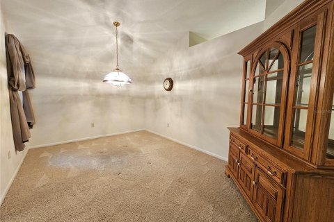 House in Spring Hill, Florida 3 bedrooms, 230.49 sq.m. № 1522832 - photo 5