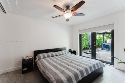Casa en venta en North Miami, Florida, 4 dormitorios, 154.78 m2 № 1970674 - foto 4