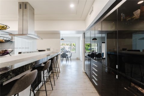 Casa en venta en North Miami, Florida, 4 dormitorios, 154.78 m2 № 1970674 - foto 24