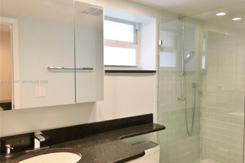 Copropriété à vendre à Coral Gables, Floride: 2 chambres, 114.92 m2 № 2046800 - photo 22