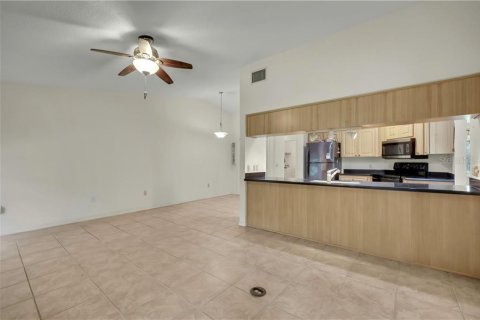 House in Homosassa, Florida 3 bedrooms № 2403078 - photo 15