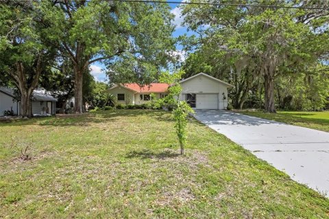 House in Homosassa, Florida 3 bedrooms № 2403078 - photo 5