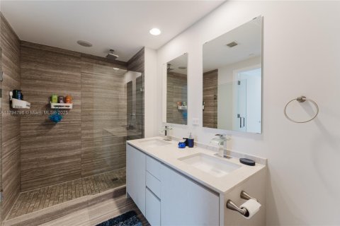 Condominio en venta en Miami, Florida, 2 dormitorios, 95.5 m2 № 1936990 - foto 24