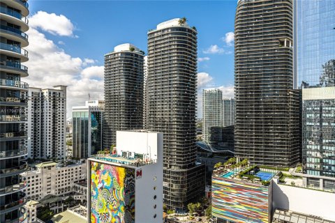 Condominio en venta en Miami, Florida, 2 dormitorios, 95.5 m2 № 1936990 - foto 14