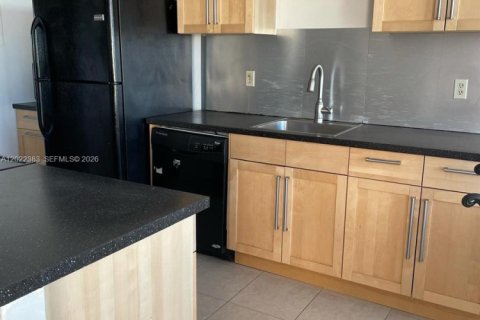 Condo in Aventura, Florida, 3 bedrooms  № 2077903 - photo 4