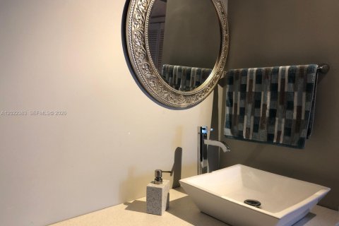 Condo in Aventura, Florida, 3 bedrooms  № 2077903 - photo 10