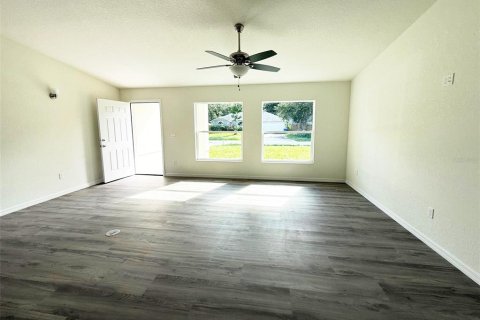 House in Edgewater, Florida 3 bedrooms, 162.21 sq.m. № 1885302 - photo 6