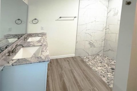 House in Edgewater, Florida 3 bedrooms, 162.21 sq.m. № 1885302 - photo 18