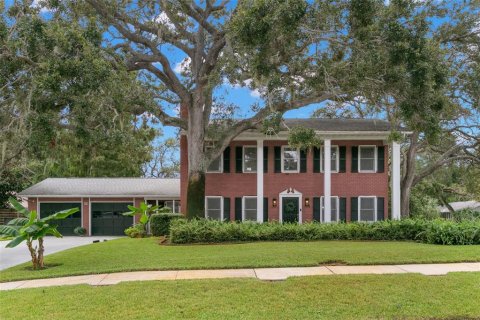 House in Safety Harbor, Florida 3 bedrooms, 197.32 sq.m. № 1916259 - photo 1