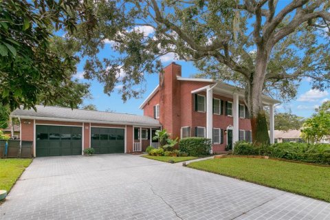 House in Safety Harbor, Florida 3 bedrooms, 197.32 sq.m. № 1916259 - photo 3