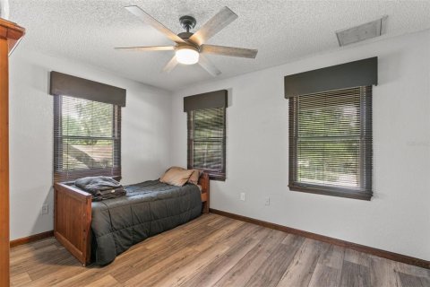 House in Safety Harbor, Florida 3 bedrooms, 197.32 sq.m. № 1916259 - photo 30