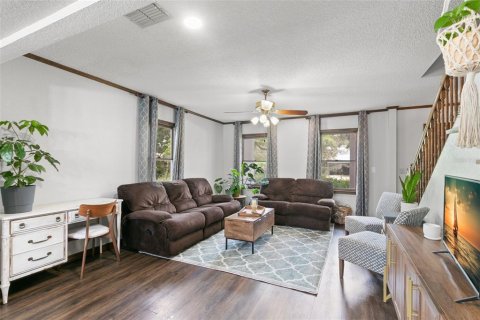 House in Safety Harbor, Florida 3 bedrooms, 197.32 sq.m. № 1916259 - photo 6