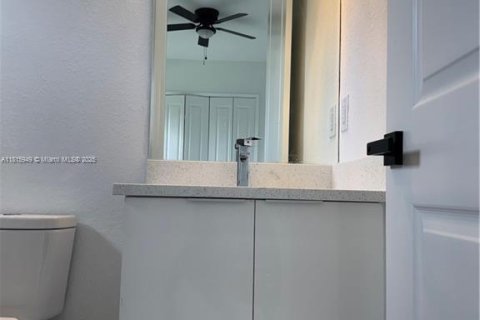 House in Lehigh Acres, Florida 4 bedrooms № 1768650 - photo 30