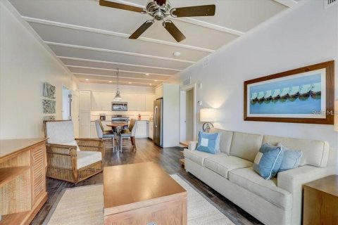 Copropriété à vendre à Holmes Beach, Floride: 2 chambres, 95.04 m2 № 2404773 - photo 5