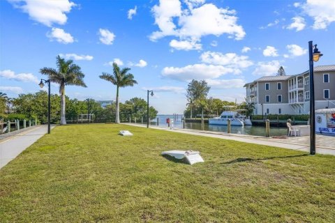 Copropriété à vendre à Holmes Beach, Floride: 2 chambres, 95.04 m2 № 2404773 - photo 30