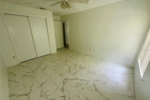 Casa en alquiler en Longwood, Florida, 4 dormitorios, 260.13 m2 № 1919703 - foto 18